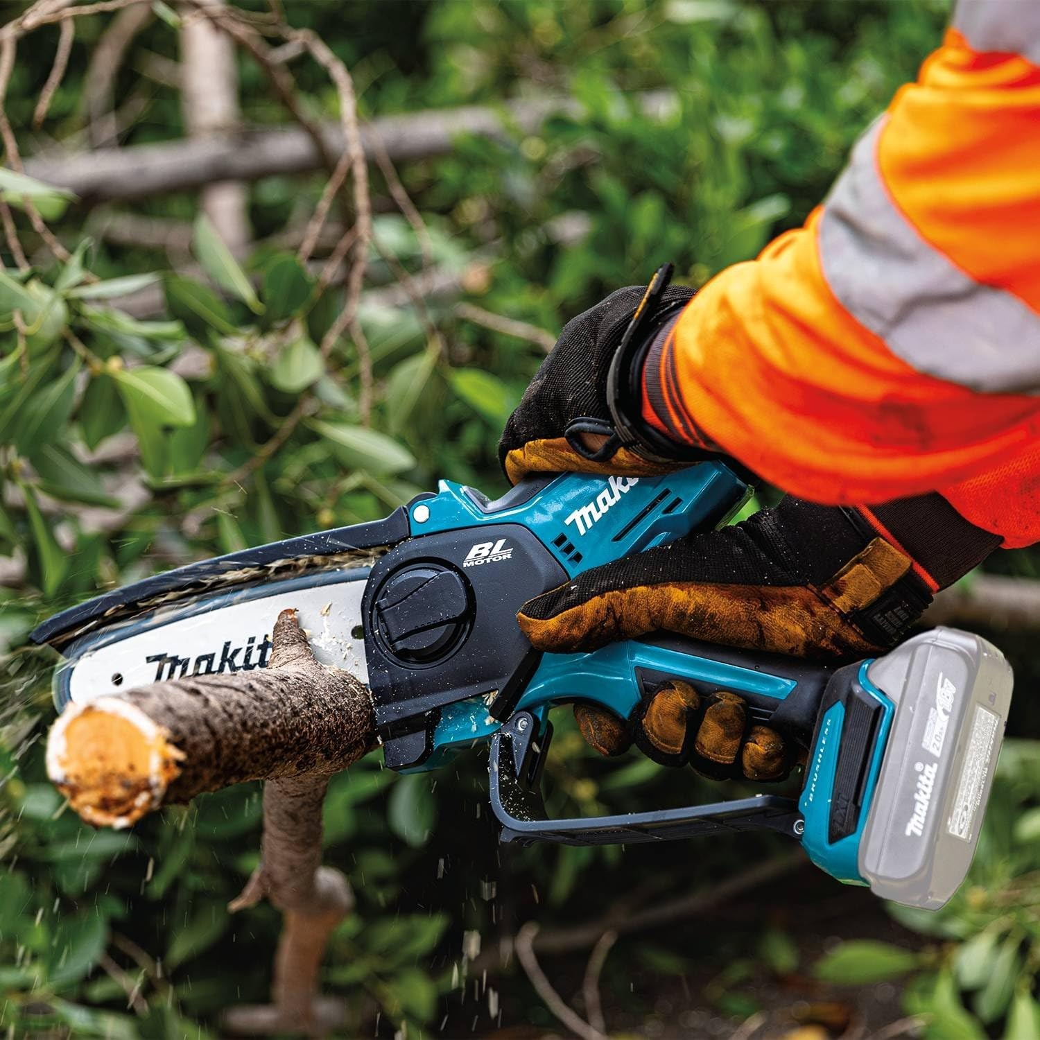 Makita 18V 10-inch Compact Chainsaw